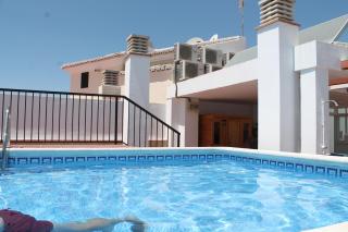 Apartamentos Turísticos Plaza del Olvido - Nerja - 5