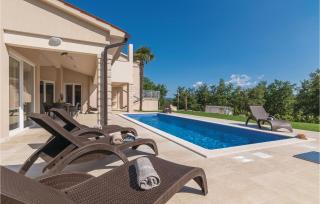 Stunning Apartment In Labin With Sauna - Labin - 2