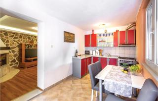 One-Bedroom Holiday Home With Sea View In Makarska - Makarska - 7
