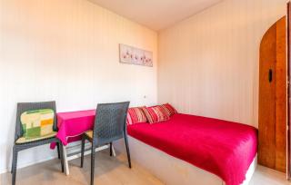 Gorgeous Apartment In Lokva Rogoznica With Wifi - Celina - 6