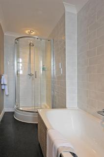 Royal Hotel by Greene King Inns - 6