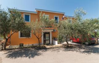 Two-Bedroom Apartment In Posedarje - 7