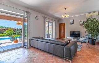 Lovely Home In Loborika - 3