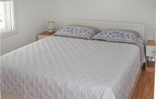 Awesome Apartment In Vela Luka - Vela Luka - 2