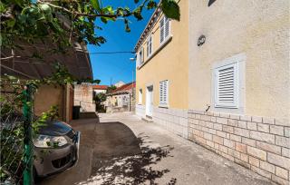 Awesome Apartment In Vela Luka - 3