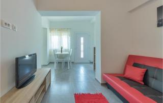 2 Bedroom Nice Apartment In Novigrad - Novigrad - 7