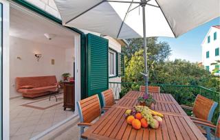 Holiday Home Supetar 98 With Game Room - Supetar - 7