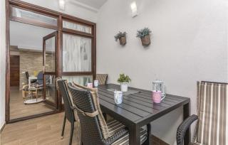 Two-Bedroom Apartment In Cervar Porat - Poreč - 2