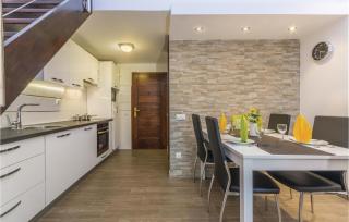 Two-Bedroom Apartment In Cervar Porat - 8