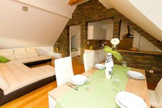 Apartments Bohinjskih 7 - 0