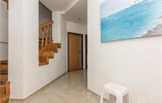 Gorgeous Home In Vrsi With Wifi - 4