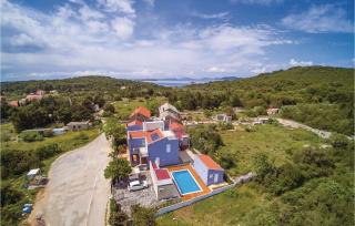 Two-Bedroom Apartment In Veli Rat - Veli Rat - 2