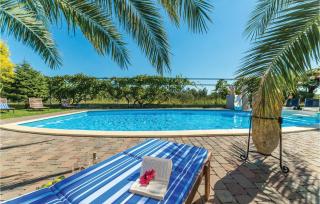 Gorgeous Home In Turanj - Turanj - 8