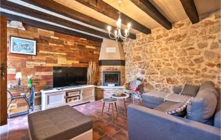 Four-Bedroom Holiday Home Zmijavci With A Fireplace 09 - 7