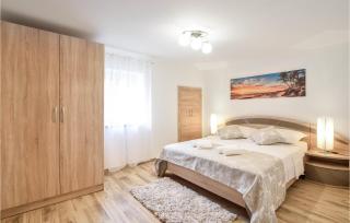 4 Bedroom Cozy Home In Brstanovo - Brštanovo - 6