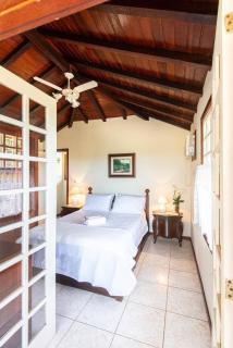 Casa em condomínio com piscina na melhor localização de Búzios - 4