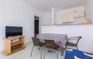 One-Bedroom Apartment In Hodilje - Ston - 9