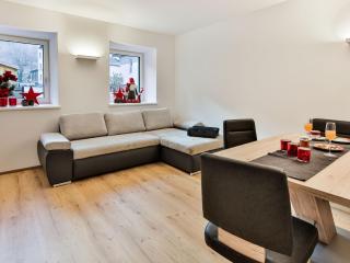 Inviting Apartment in Inzing with garden - Inzing - 1