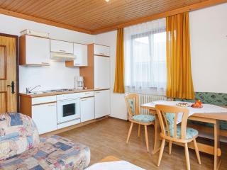 Chalet in Alps near Ski Slopes - 9