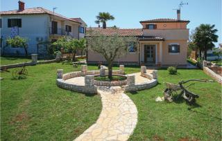 Beautiful Home In Novigrad With Wifi - 3