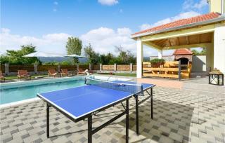4 Bedroom Gorgeous Home In Hrvace - 7