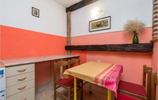 Cozy Apartment In Senj With Wifi - Senj - 7