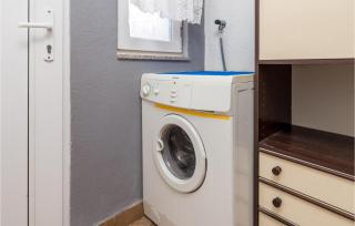 Cozy Apartment In Senj With Wifi - Senj - 5