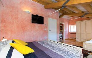 Awesome Home In Labin With Sauna - 9