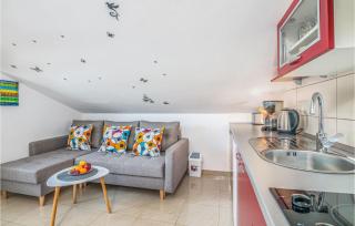 Cozy Apartment In Njivice With Wifi - Njivice - 8