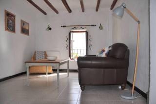 Quirky townhouse with a seaview roof terrace - Oliva - 8