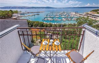 Awesome Apartment In Novi Vinodolski With Wifi - 0