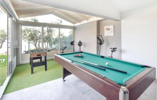 Gorgeous Home In Krilo Jesenice - Sumpetar - 3