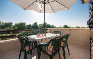 Three-Bedroom Apartment In Sibenik - Šibenik - 9