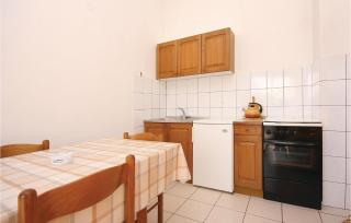 Three-Bedroom Apartment In Sibenik - 3