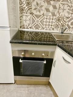 Cozy Suite apartment, WiFi! - Santa Coloma - 3