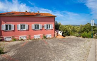 2 Bedroom Stunning Apartment In Punat - Punat - 1