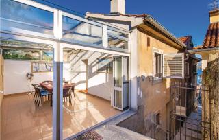 Cozy Home In Opatija With Jacuzzi - Opatija - 3