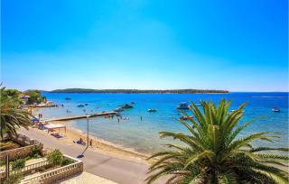 Beach Front Apartment In Banjol With Wifi - 0