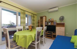3 Bedroom Gorgeous Apartment In Blato - Prižba - 5