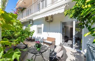Apartment Kastel Stari 96 With Outdoor Swimmingpool - Kaštela - 3