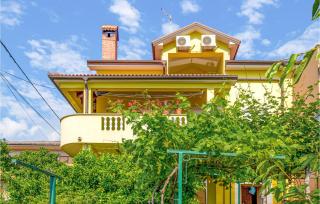 1 Bedroom Lovely Apartment In Opatija - Opatija - 0