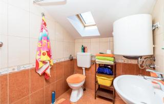 1 Bedroom Lovely Apartment In Opatija - Opatija - 5