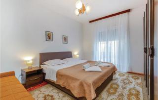 1 Bedroom Nice Apartment In Selce - 5