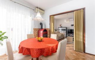 1 Bedroom Nice Apartment In Selce - Selce - 1