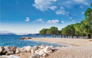 1 Bedroom Cozy Apartment In Crikvenica - Crikvenica - 5
