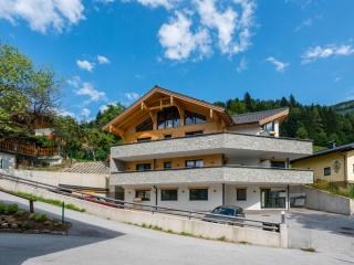 Apartment in St Johann im Pongau with sauna - Alpendorf - 0