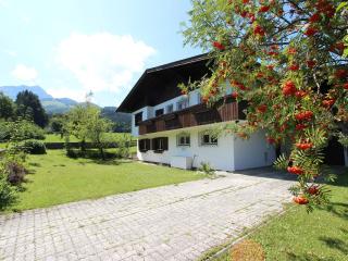 Spacious holiday home near the ski area - Alpendorf - 5