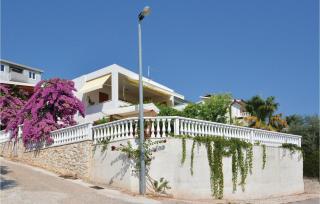 Two-Bedroom Apartment Okrug Gornji With Sea View 08 - Trogir - 3