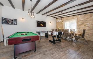 Stunning Home In Dubrava With Sauna - 8