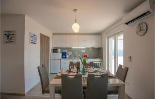 2 Bedroom Gorgeous Apartment In Podaca - 2
